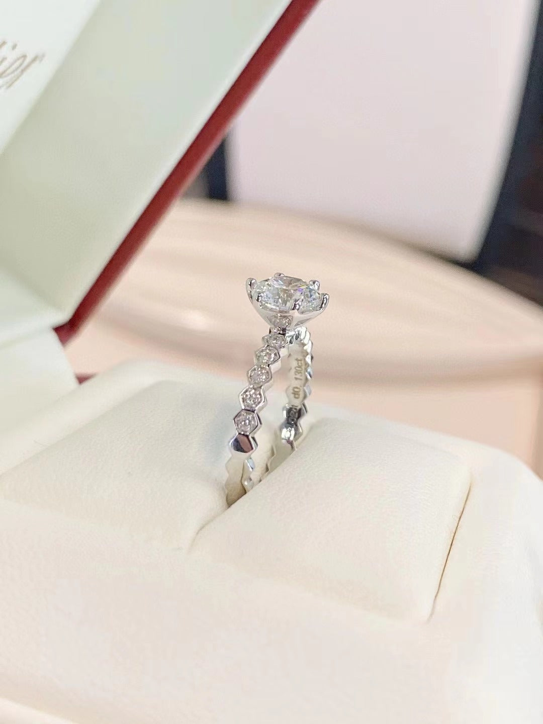 Classic 6-claw Moissanite Women's Engagement Ring/Wedding Ring/Valentine's Day/Christmas Gift